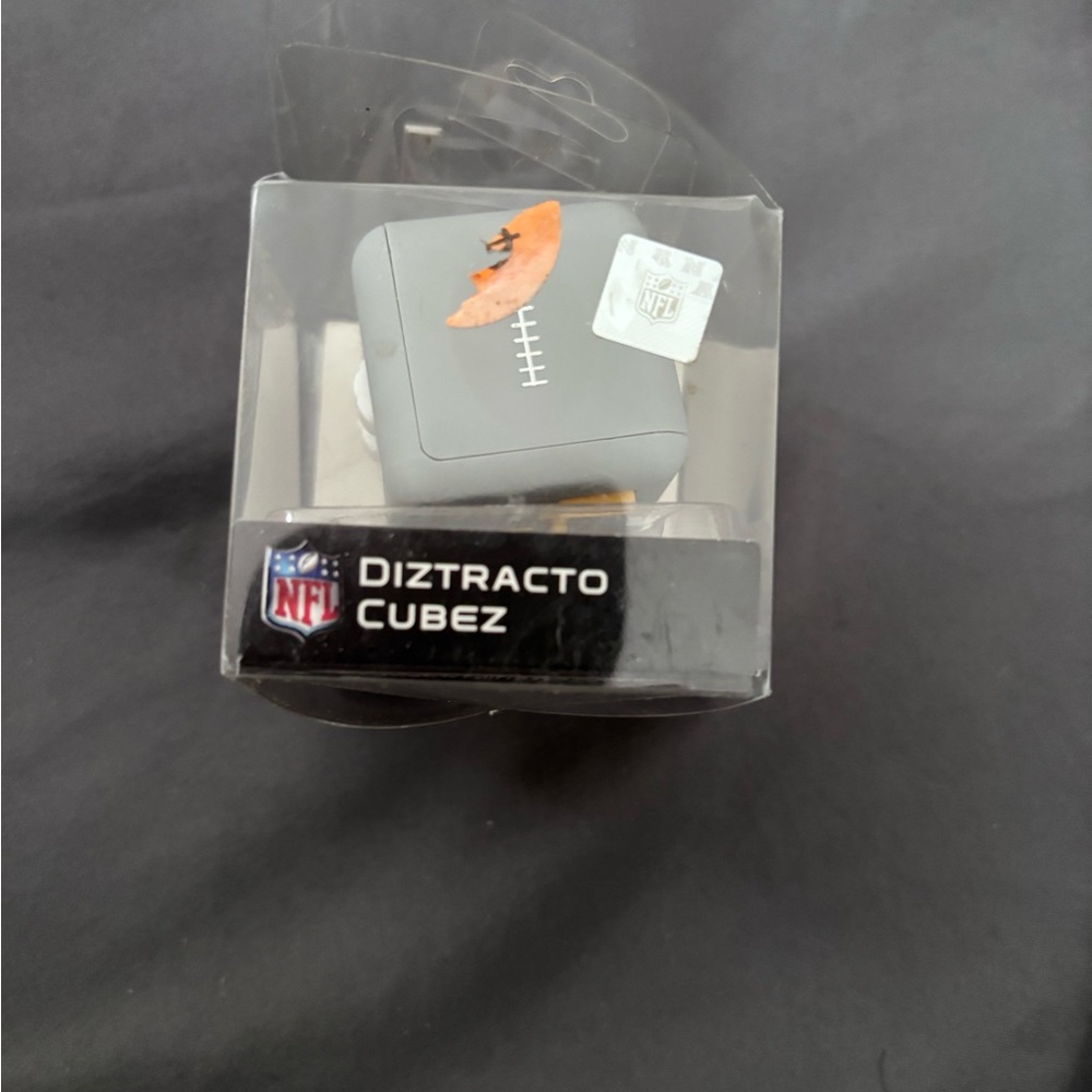 Forever Collectibles NFL Diztracto Cubez Gray and Orange Fidget Toy